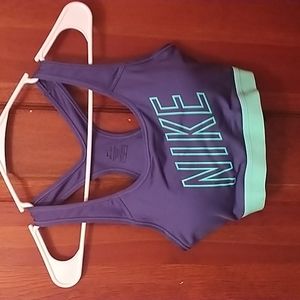 NWT Nike navy and seafoam sports bra